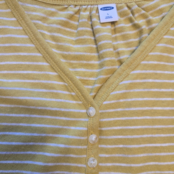 OLD NAVY Loose V-Neck Linen-Blend Henley T- Shirt Womens L Yellow White Striped - Picture 3 of 7
